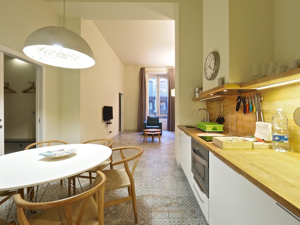 Uma Suites Pau Claris Барселона Екстер'єр фото