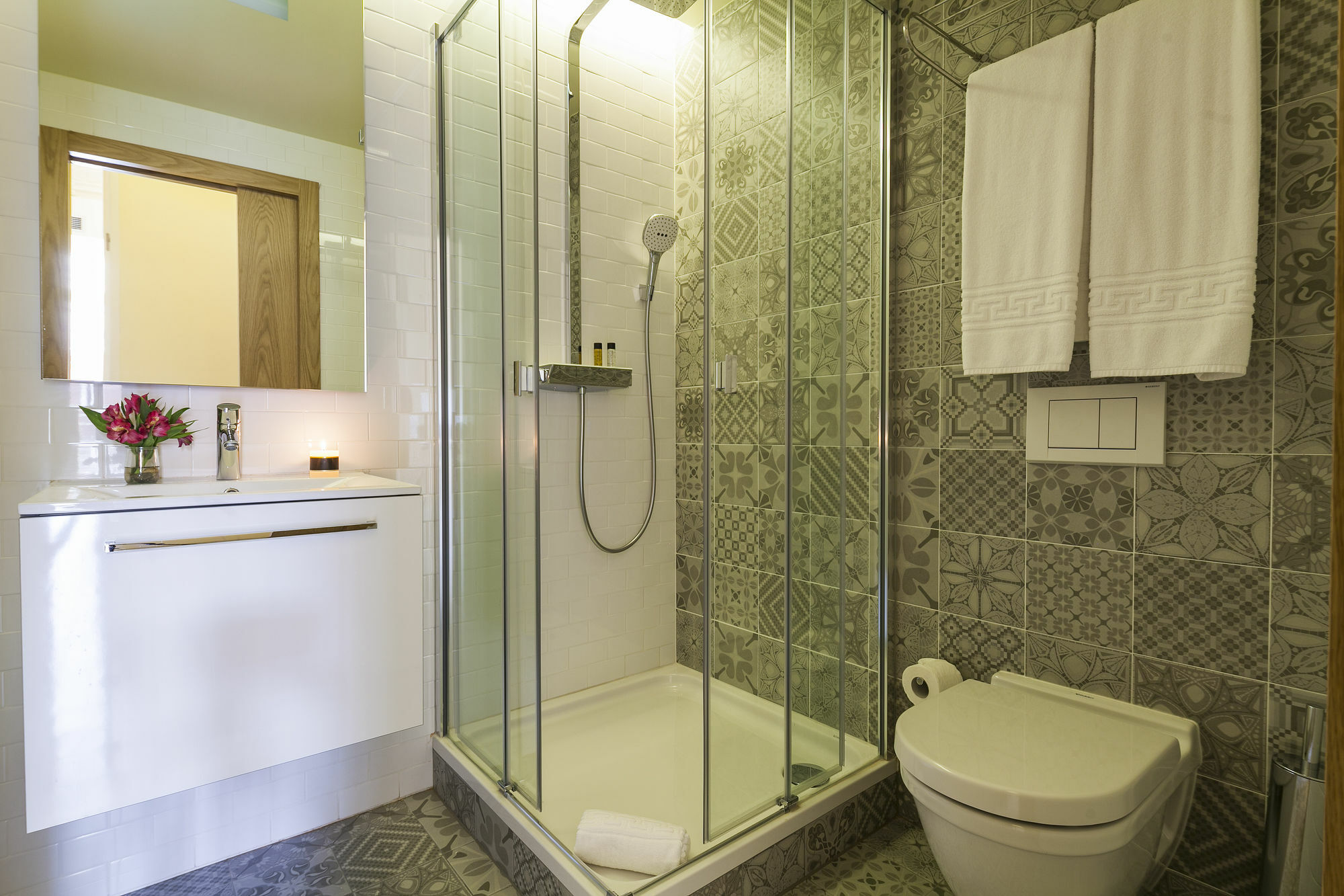 Uma Suites Pau Claris Барселона Екстер'єр фото